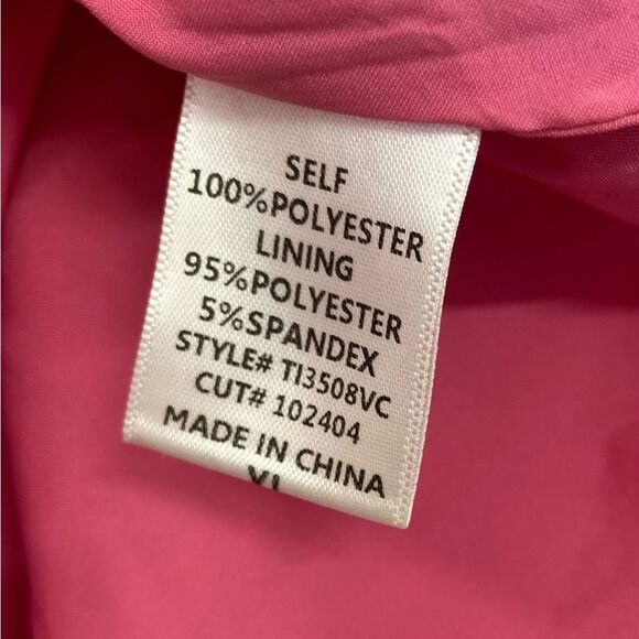 Vici Pink Tweed Fringe Short Sleeve Top. Size XL - Picture 10 of 10